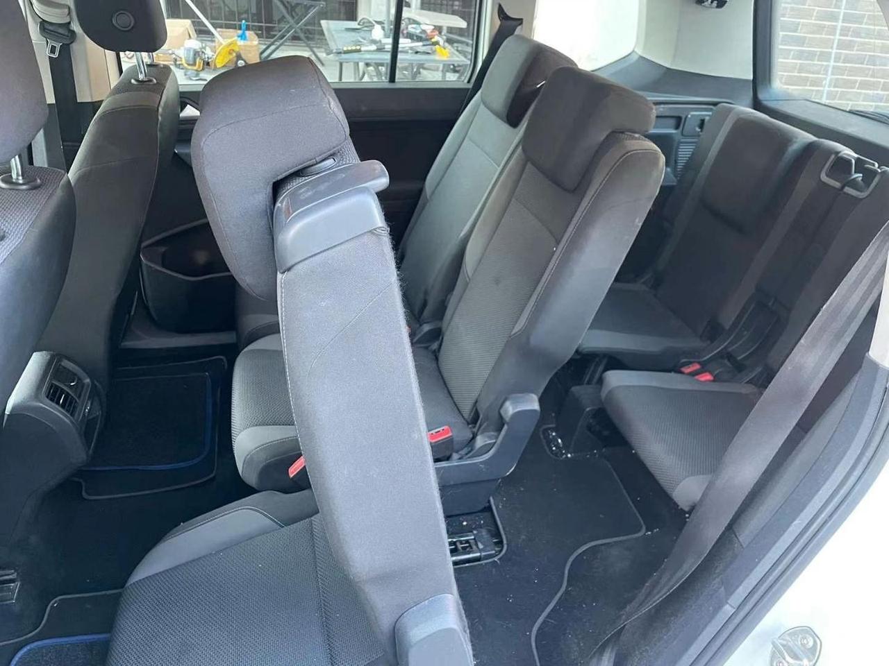 Volkswagen Touran 1.6 TDI BlueMotion 2016