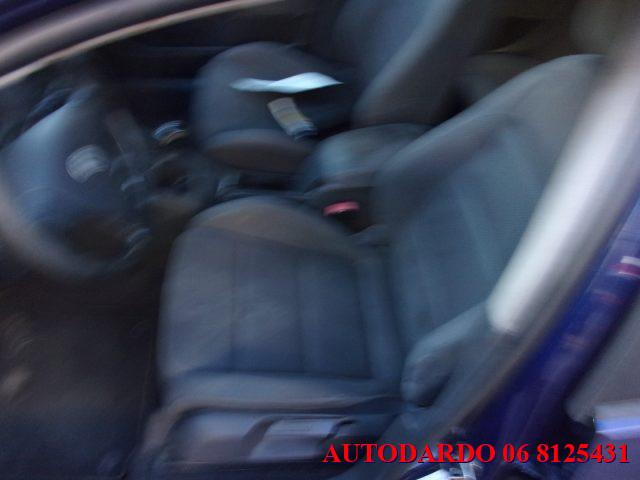 VOLKSWAGEN Golf 1.6 16V FSI 5p. Comfortline