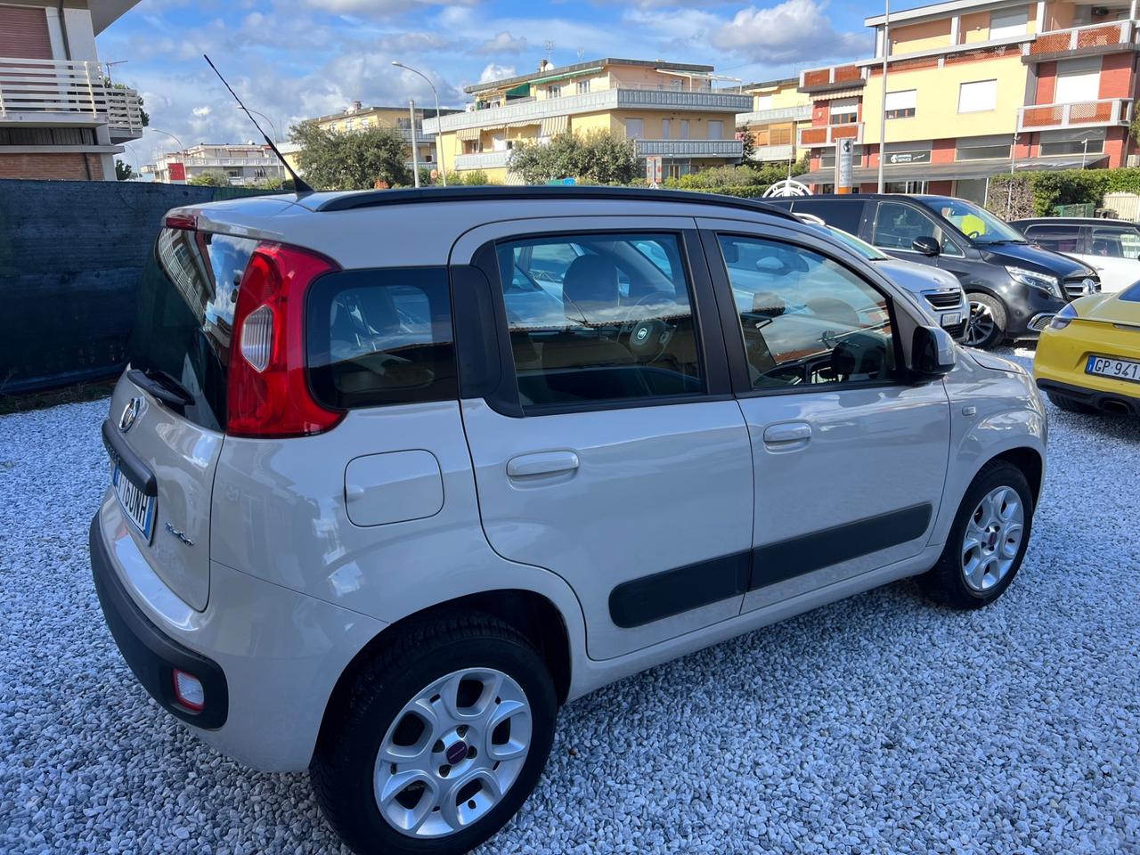 Fiat Panda 0.9 TwinAir Turbo Natural Power Lounge