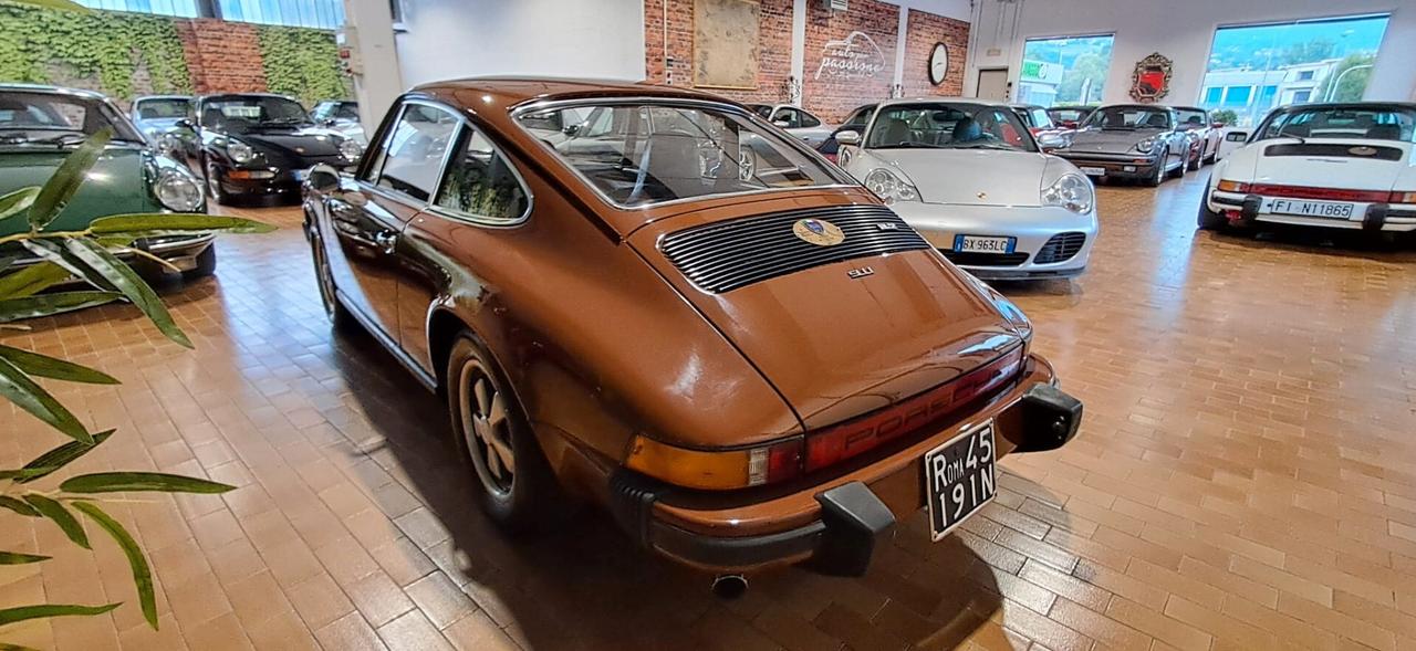 Porsche 911 2.7 Book Italia ASI oro Conservatissima