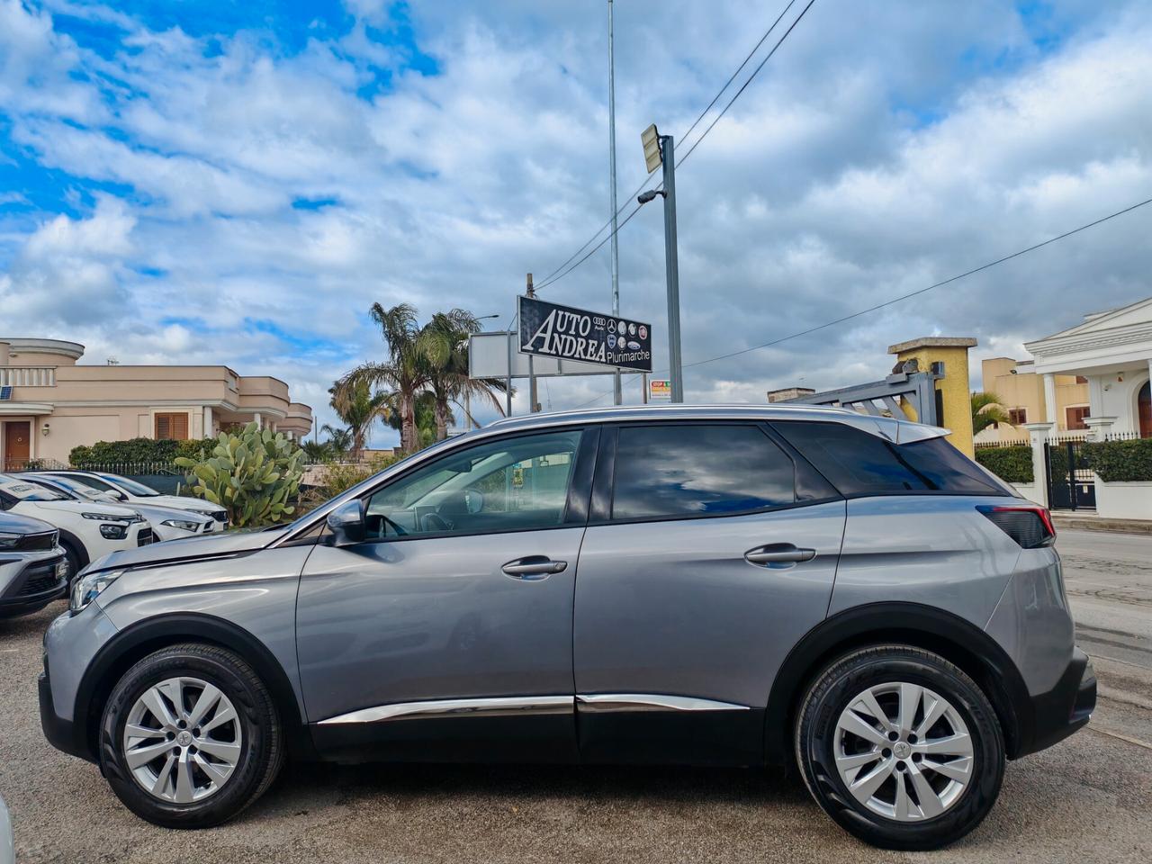 Peugeot 3008 15HDi Tetto navig led 2020
