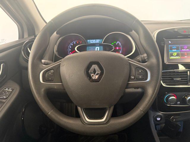 RENAULT Clio 1.2 75 CV 5 porte Duel