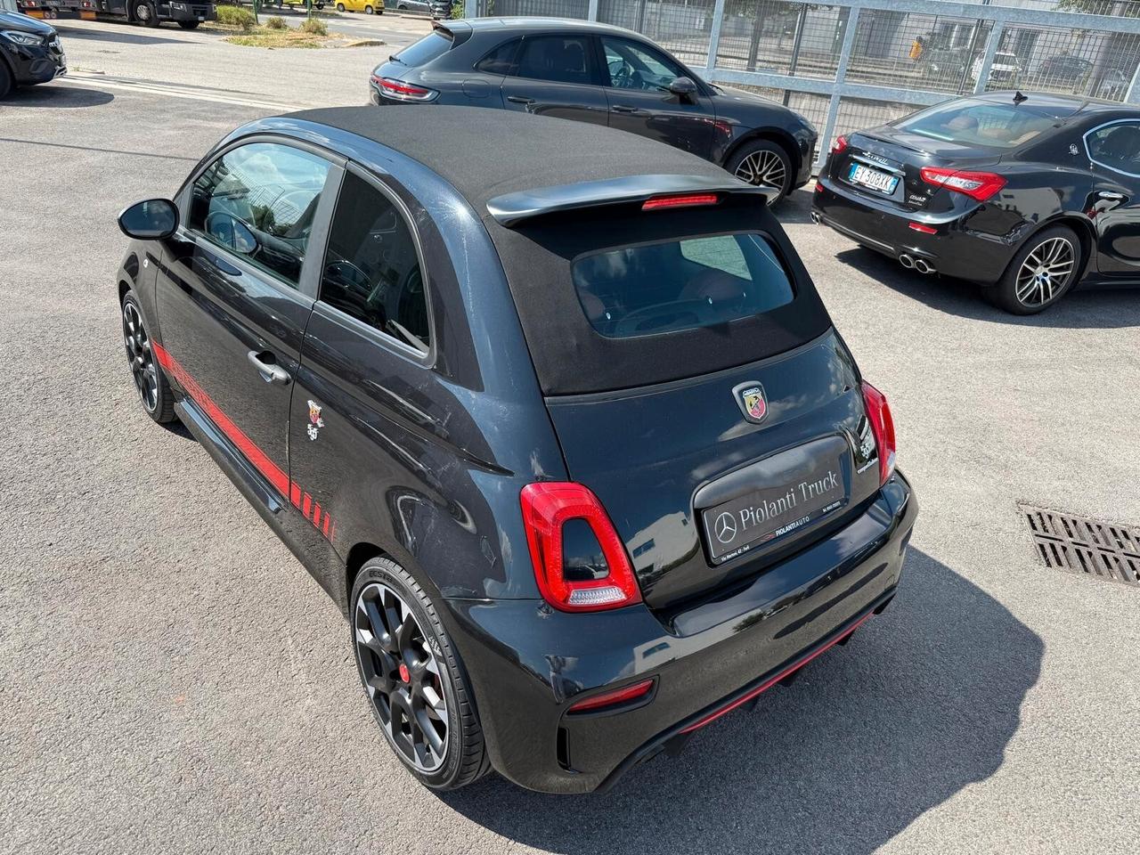 Abarth 595 C 1.4 Turbo T-Jet 180 CV Competizione