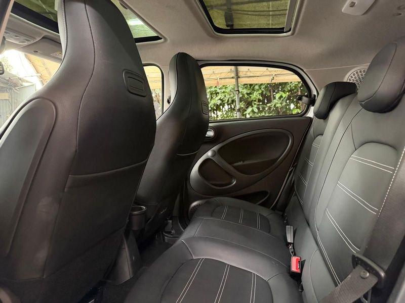 smart EQ Forfour EQ edition one, Brabus style! RETRO, FULL LED