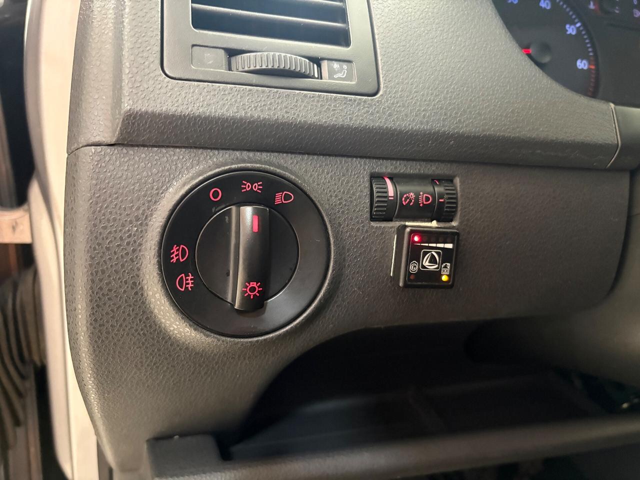 Volkswagen Polo 1.4/80CV 16V 5p. GPL Comfort.