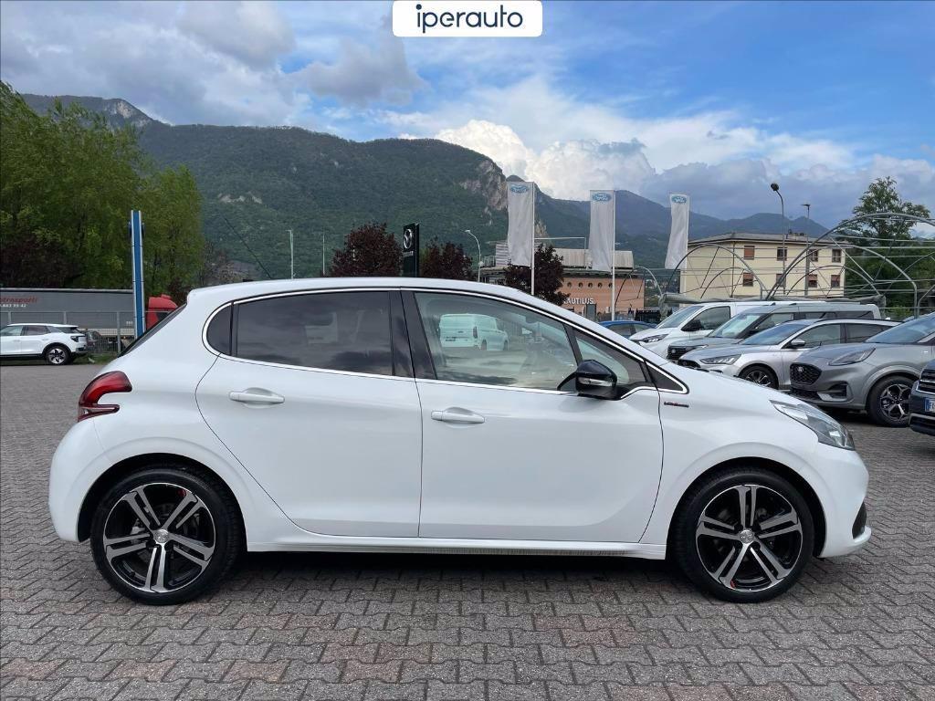 PEUGEOT 208 5p 1.6 bluehdi gt line 100cv del 2017
