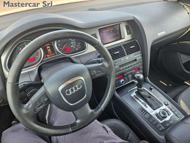 AUDI Q7 Q7 I 2006 3.0 V6 tdi quattro tiptronic DE836NF
