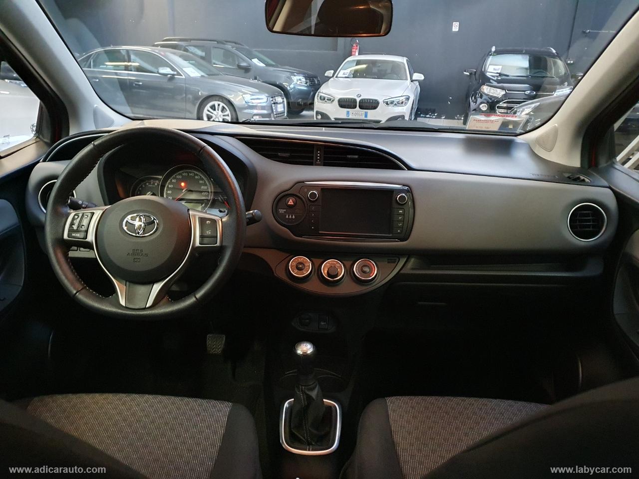 TOYOTA Yaris 1.0 5p.