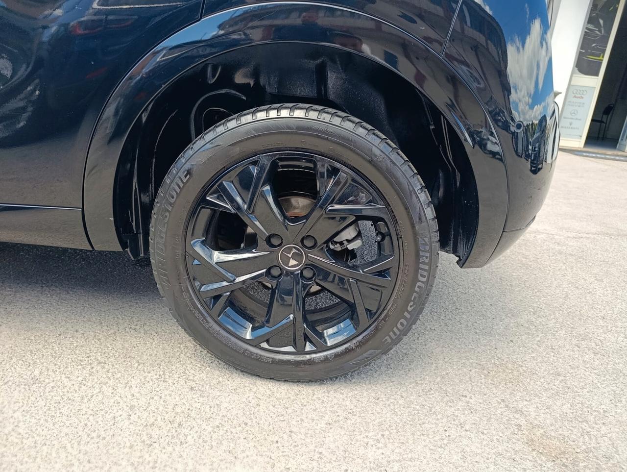 Ds DS3 3 Crossback BlueHDi 130 aut. Performance Line