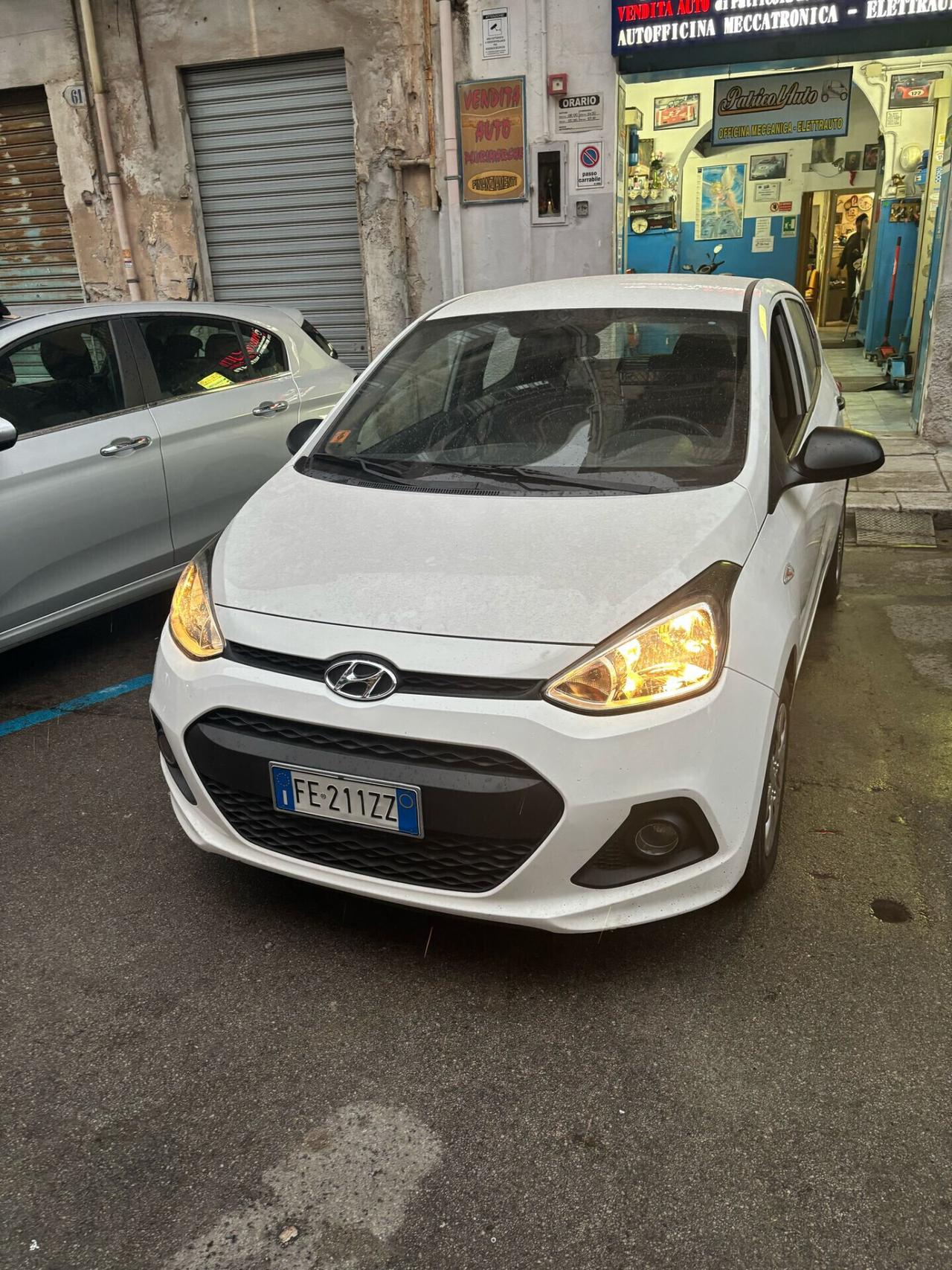 Hyundai i10 1.0 Sound Edition FINANZIABILE NEOPATENTATI