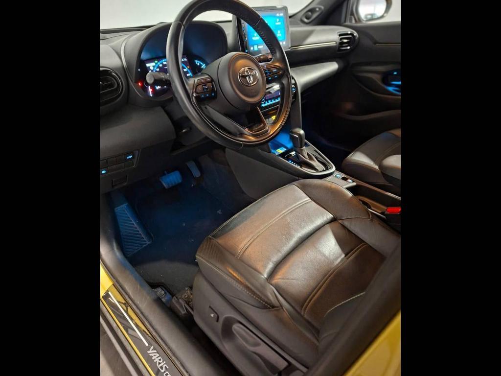 Toyota Yaris Cross 1.5 H Premiere FWD E-CVT