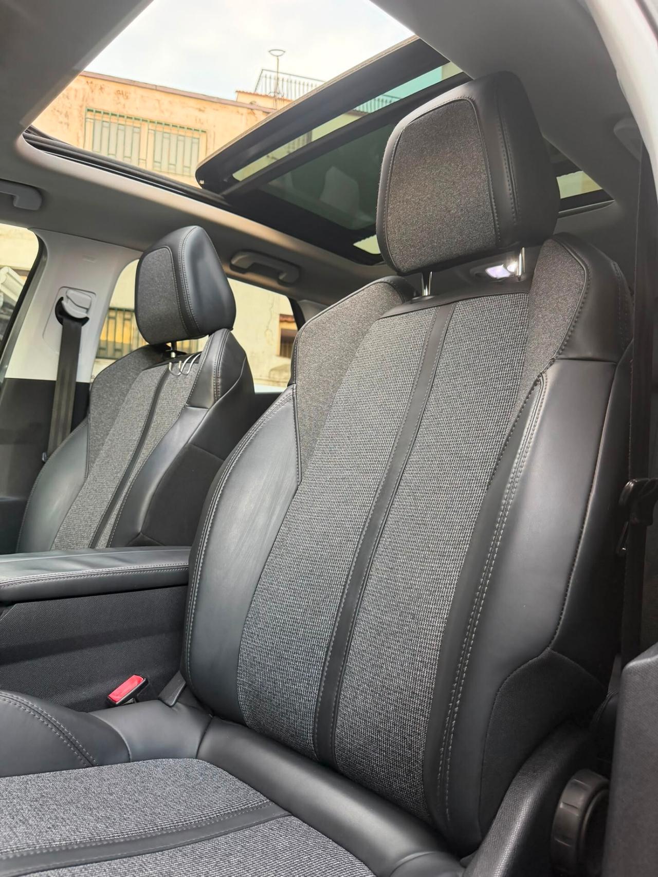 Peugeot 3008 1.6 BlueHDI 120cv Allure Pack Diesel autom