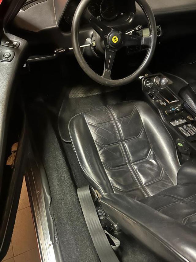 FERRARI 208 GTS Carburatori