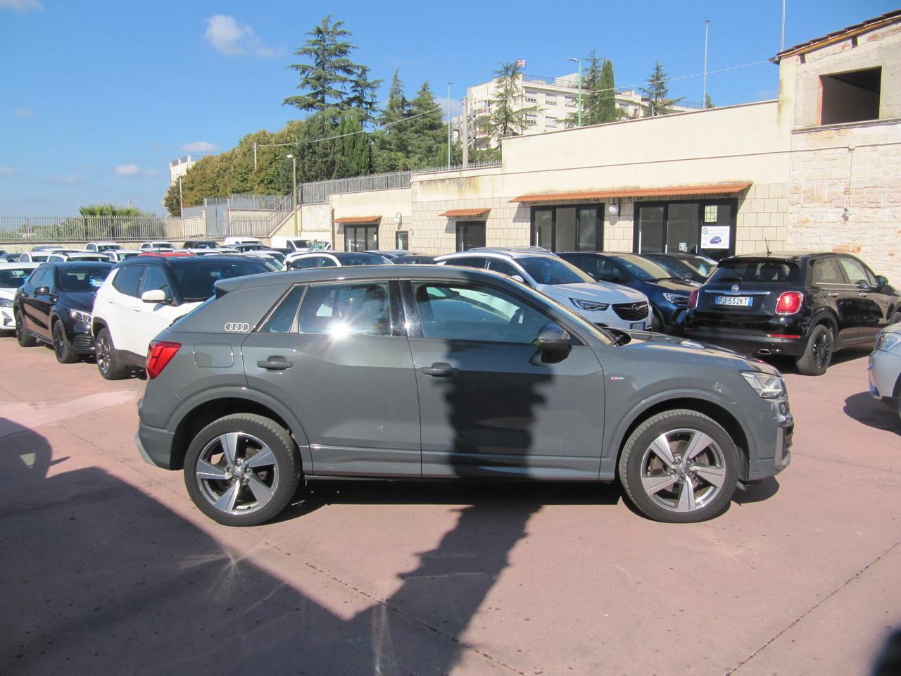 Audi Q2 35 TDI quattro S tronic line Edition