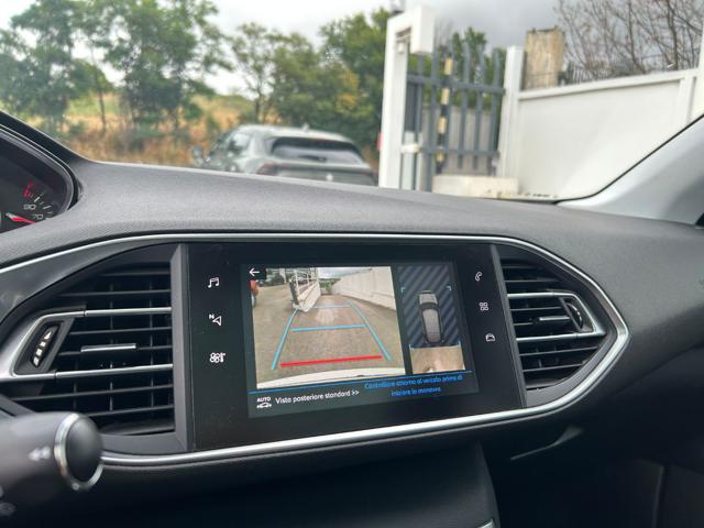PEUGEOT 308 Blue HDi 130 Allure