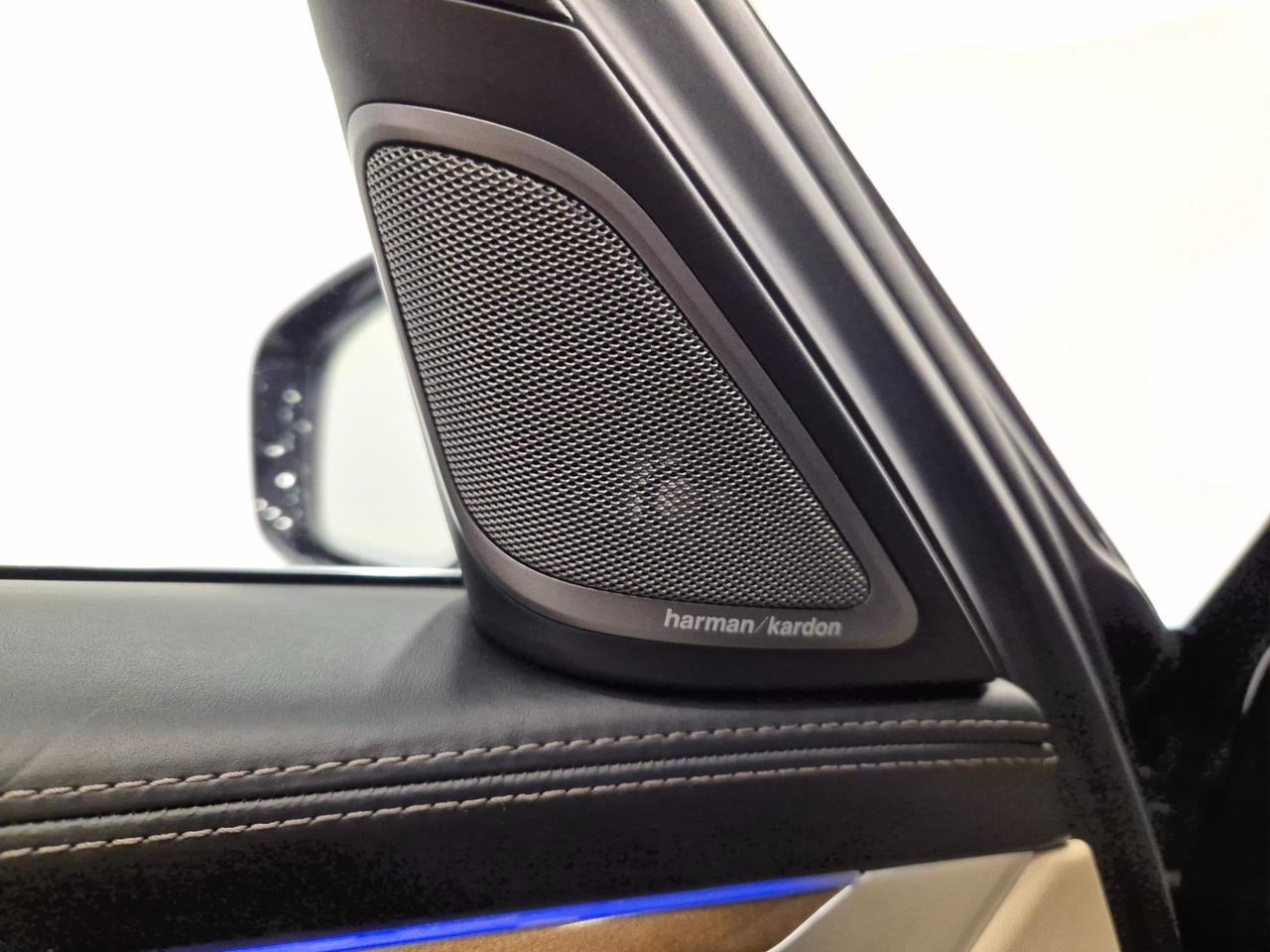 BMW 730 d Luxury auto - ACC/Lim - Cam 360 - Tetto - 4 RUOTE STERZANTI