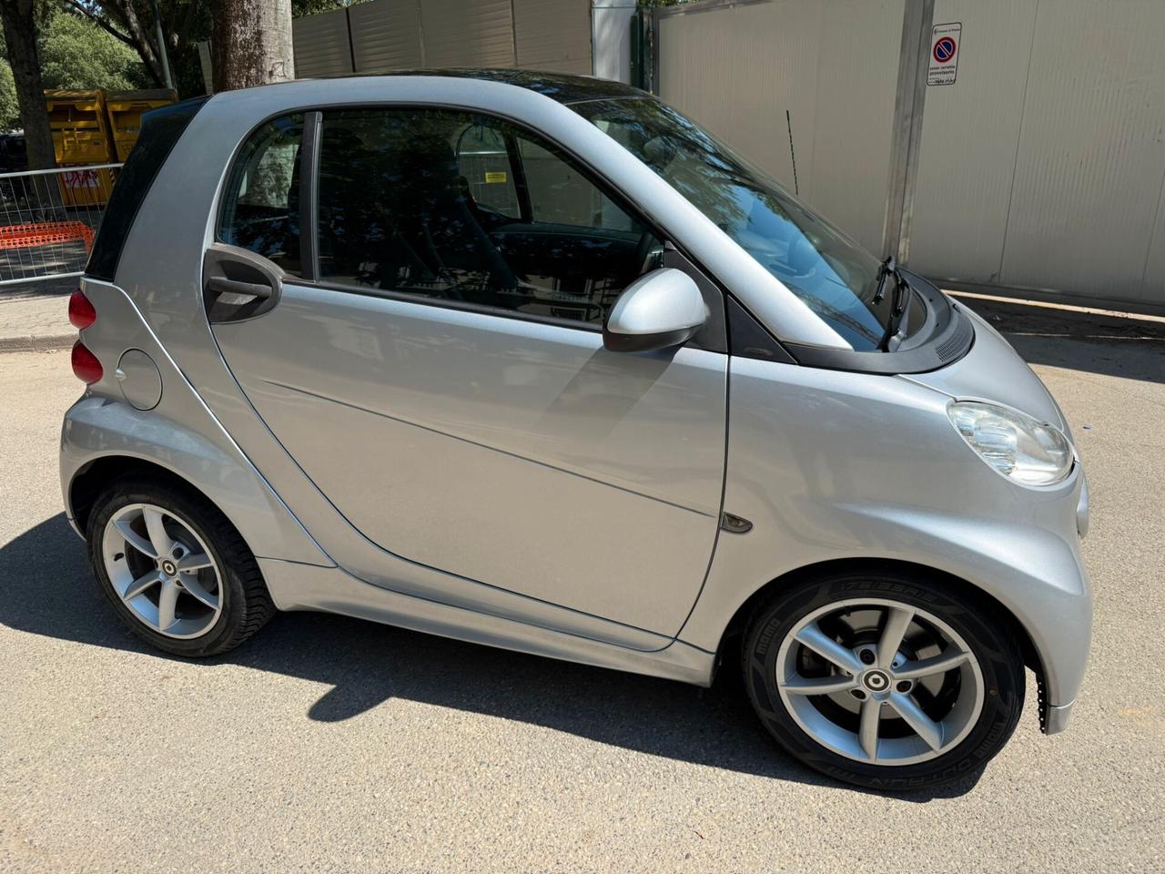Smart ForTwo 1000 52 kW coupé pulse
