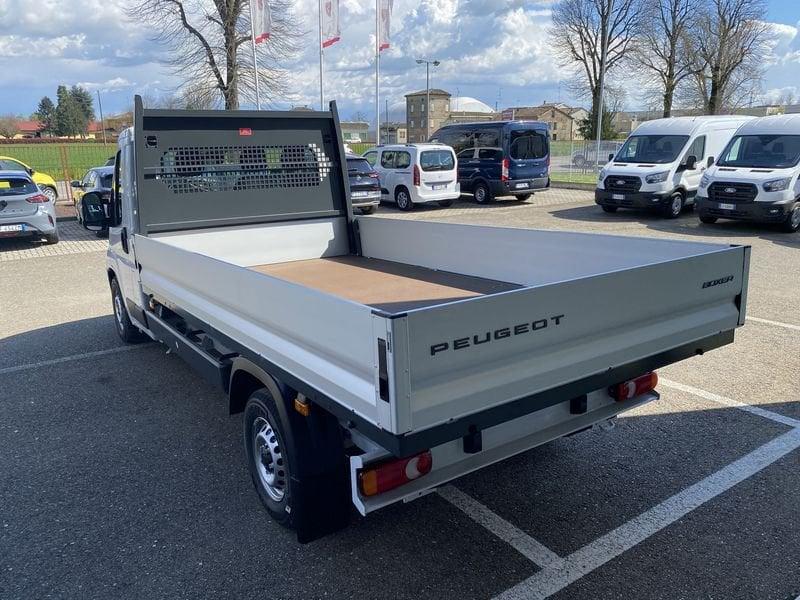 Peugeot Boxer 335 2.2 BlueHDi 140 S&S PLM Cassonato