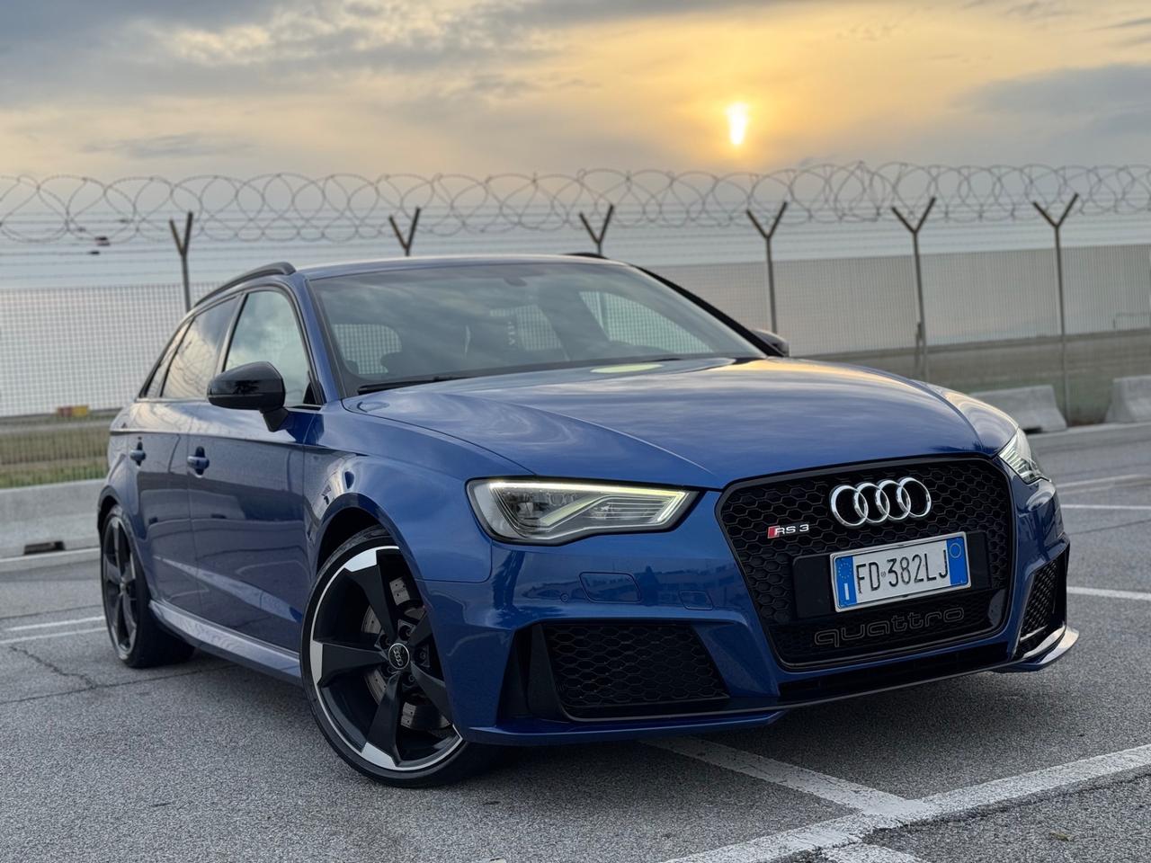 RS3 2.5TFSI 367CV QUATTRO 2 PRO 12 MESI DI GARANZIA FULL OPTIONAL