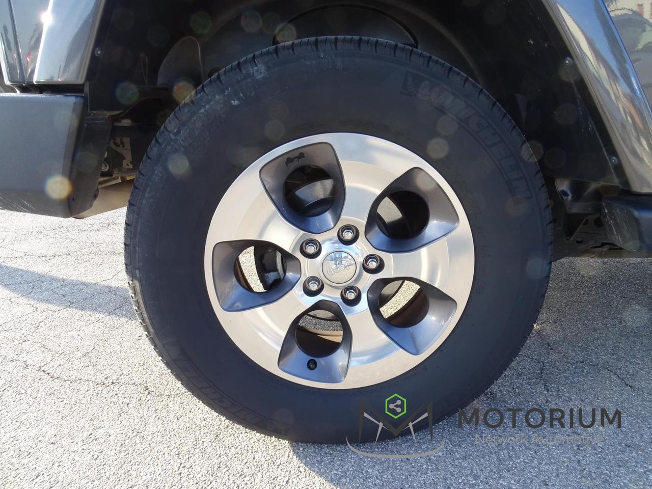 Jeep Wrangler 2.8 CRD DPF Sahara 4x4 automatic