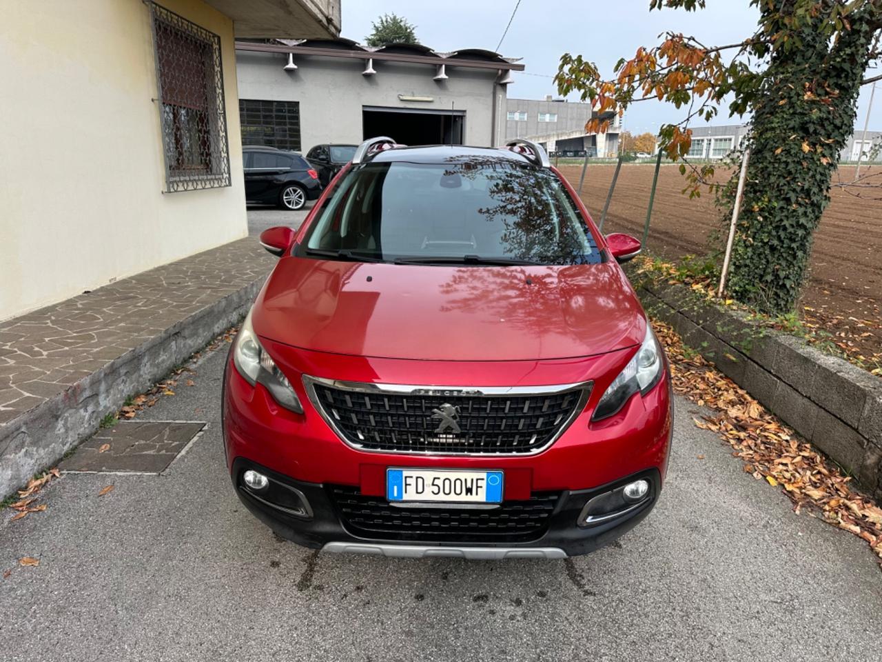 Peugeot 2008 BlueHDi 120 S&S Allure