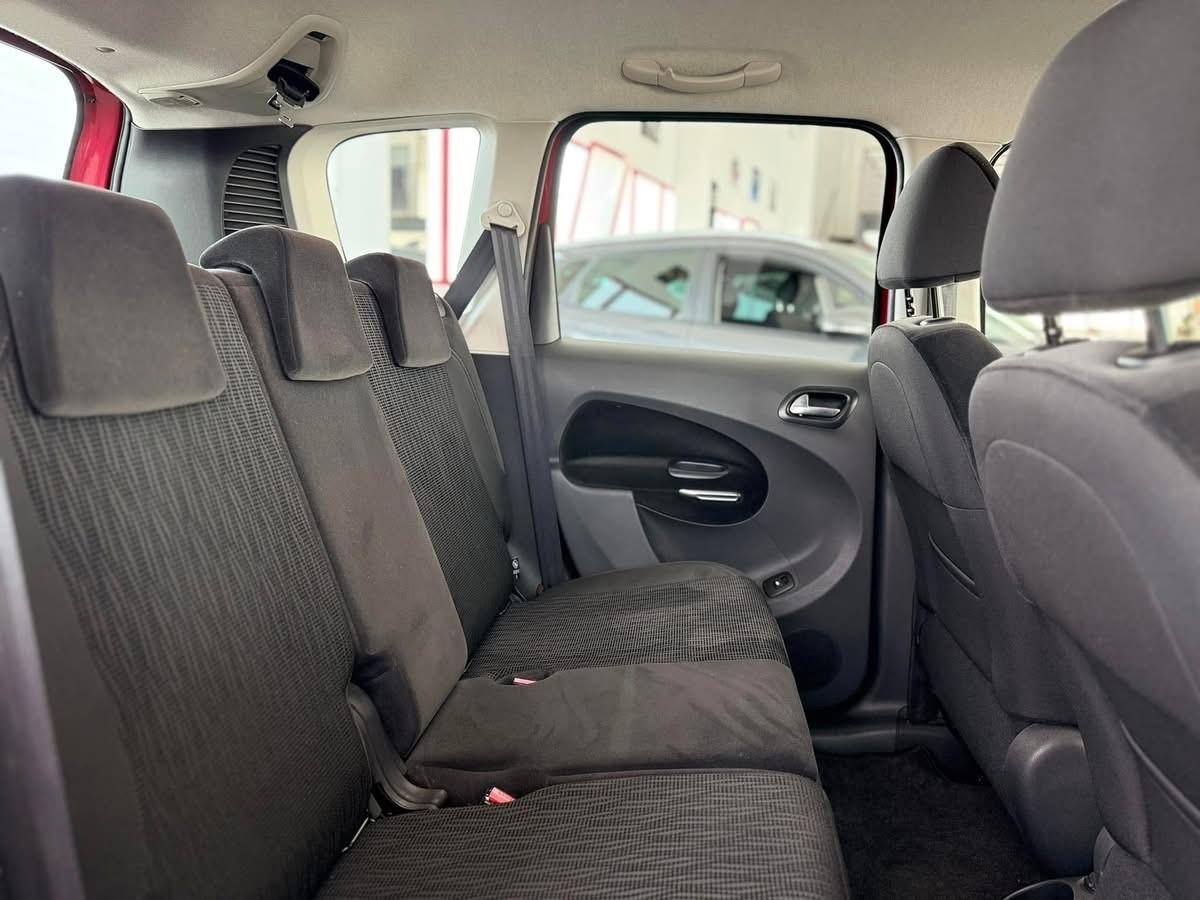 Citroen C3 Picasso 1.6 HDi 90 Exclusive 2015