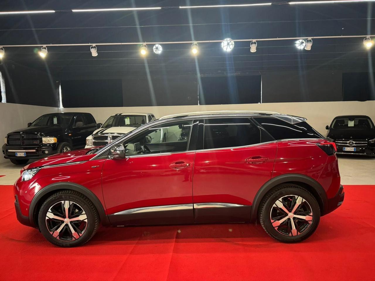 PEUGEOT 3008 GT LINE