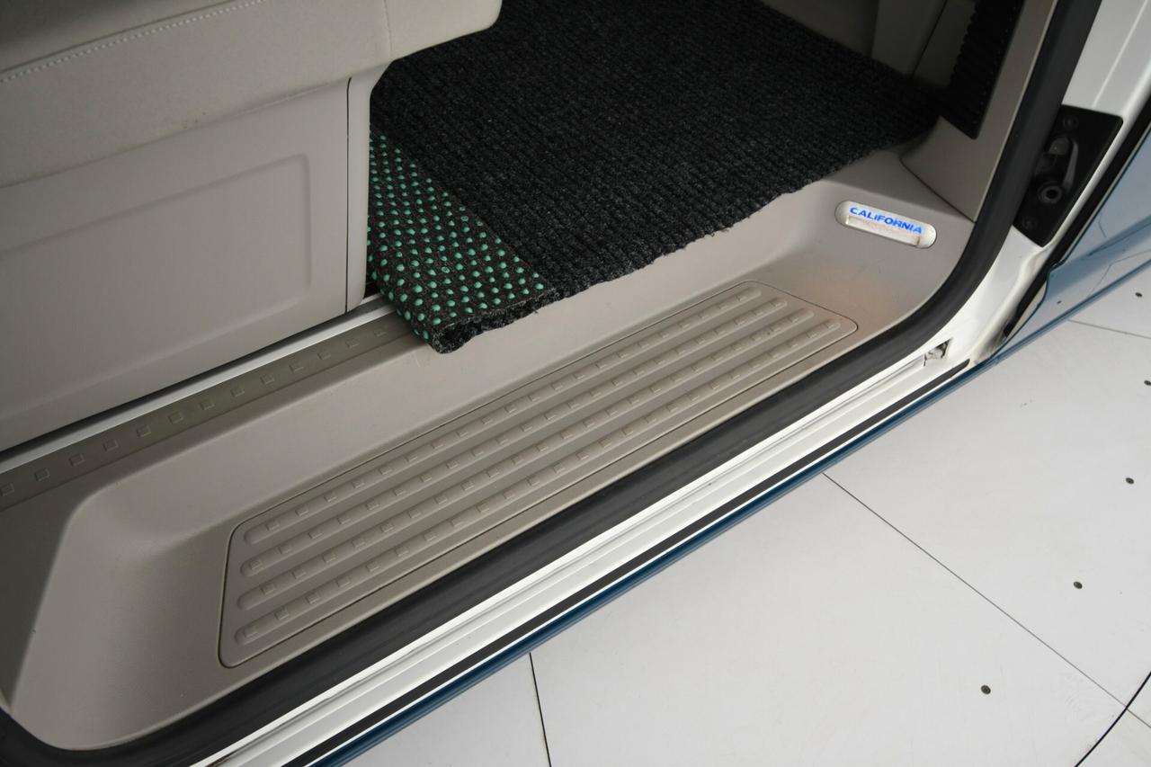 Volkswagen CALIFORNIA 2.0 TDI 150 CV DSG BEACH