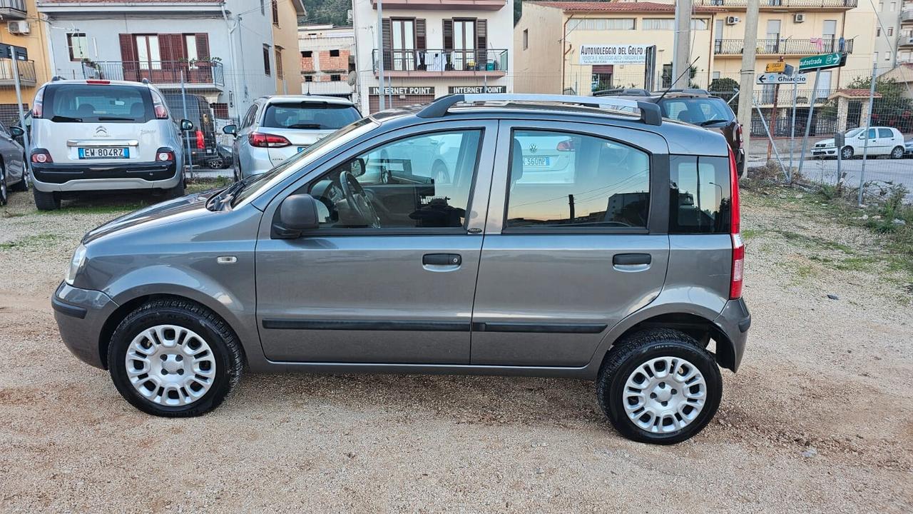 FIAT PANDA 1.4 CC ACTIVE 2011 Natural Power ADATTA X NEO PATENTATI