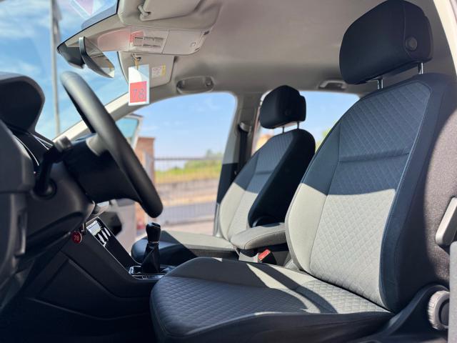VOLKSWAGEN Tiguan 1.6 TDI SCR Sport BlueMotion Technology R LINE