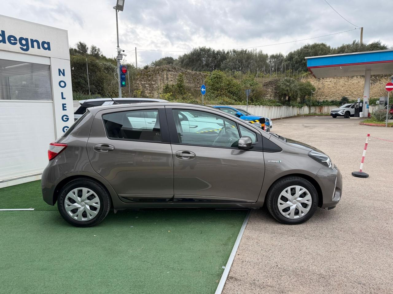 Toyota Yaris 1.5 Hybrid 5 porte Active