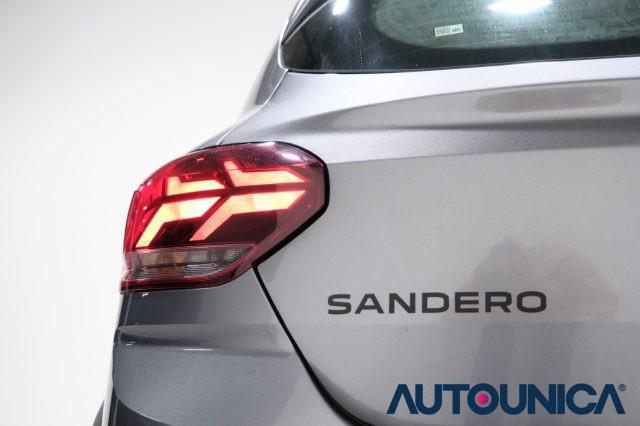 DACIA Sandero STEPWAY 1.0 TCE ECO-G ESSENTIAL GPL FARI LED