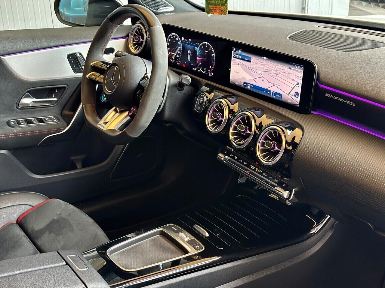 Mercedes-benz A 45 AMG Street Style Edition