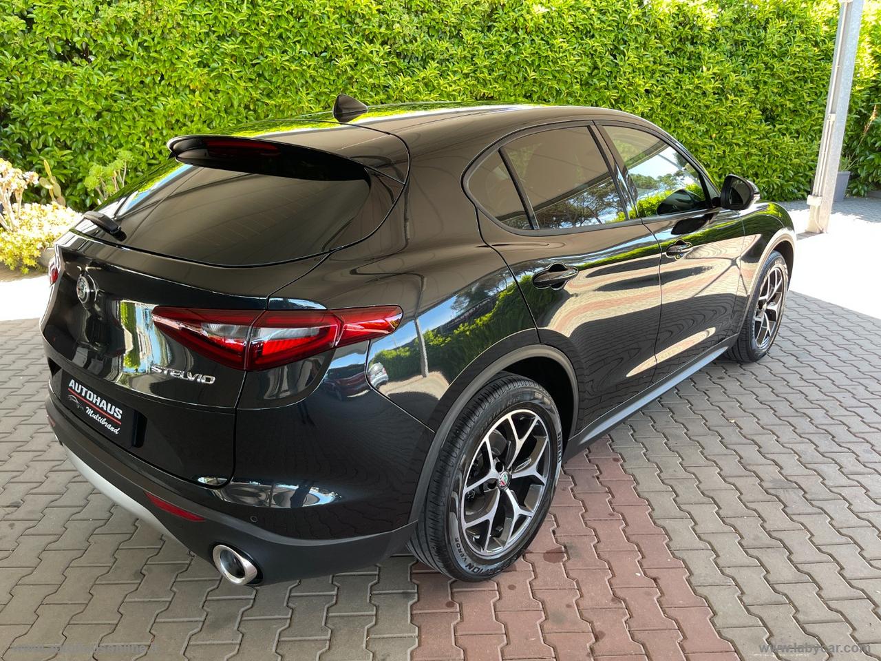ALFA ROMEO Stelvio 2.2 T.diesel 190CV AT8 RWD Exec.