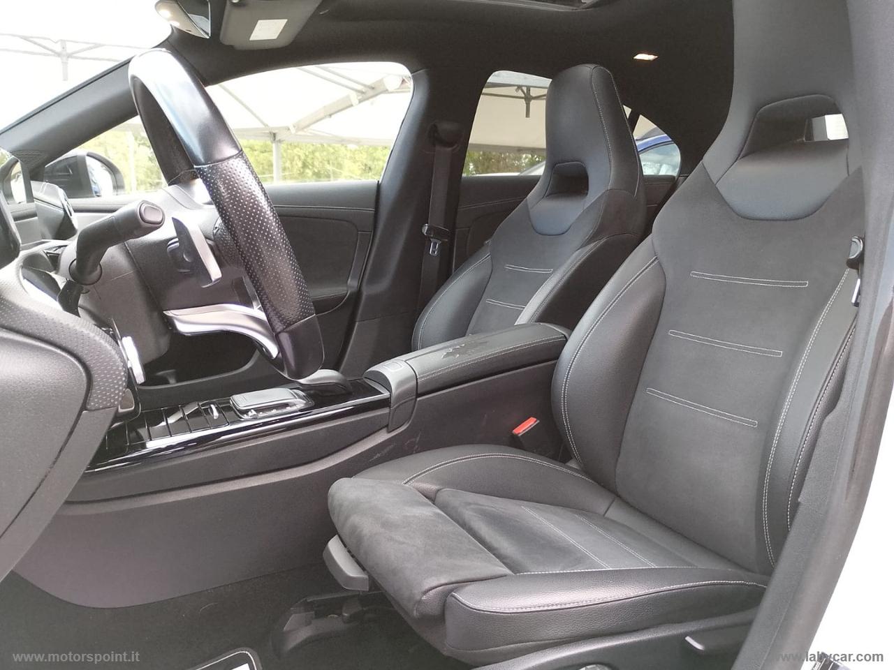 MERCEDES-BENZ CLA 220 d Automatic 4Matic Premium