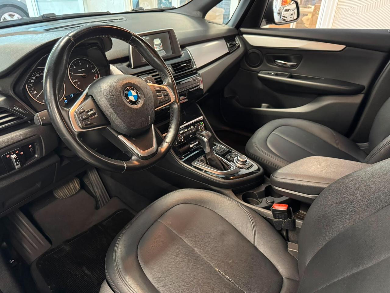 Bmw 2er Active Tourer 218d Luxury
