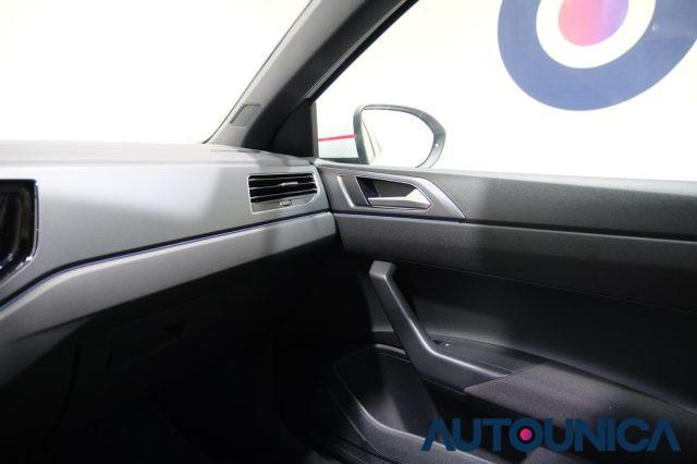 VOLKSWAGEN Taigo 1.0 TSI 110 CV DSG R-LINE FULL LED TETTO PANORAMA