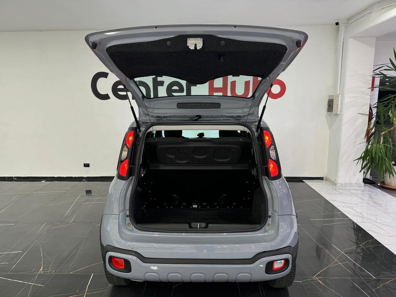 Fiat Panda 1.0 FireFly S&S Hybrid City Cross