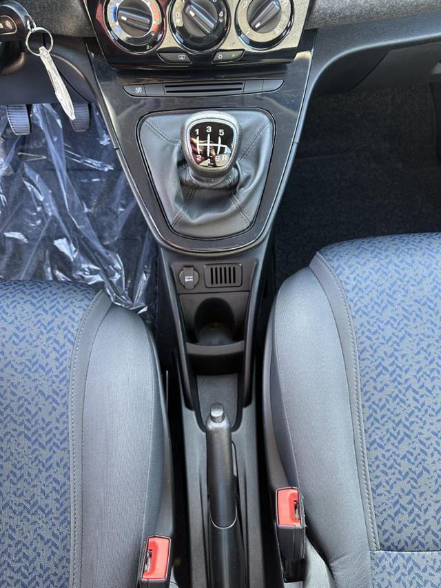 LANCIA Ypsilon 1.0 FireFly 5 porte S&S Hybrid Silver