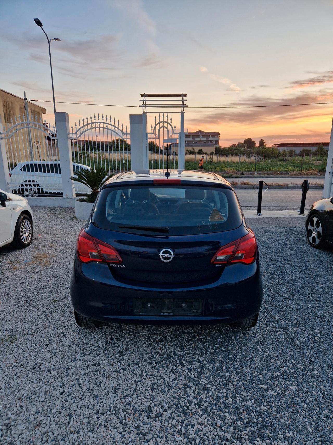 Opel Corsa 1.4 90CV GPL Tech 5 porte b-Color