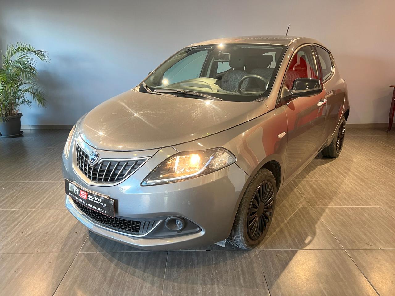 Lancia Ypsilon 1.0 FireFly 5 porte S&S Hybrid