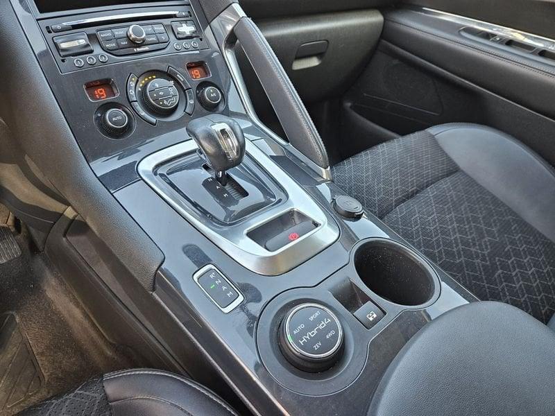Peugeot 3008 HYbrid4 2.0 HDi GANCIO TRAINO