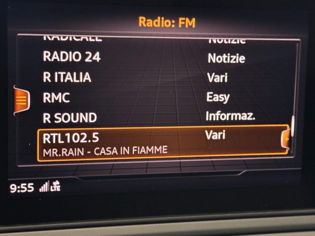 Audi A4 Avant 40 2.0 tdi S line edition 190cv s-tronic