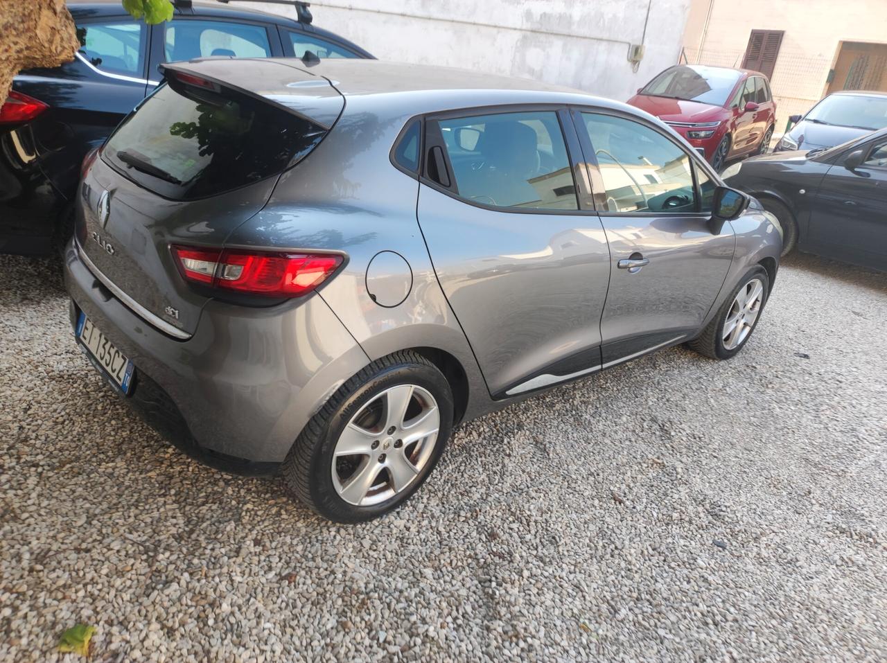 Renault Clio 1.5 dCi 8V 75CV 5 porte Wave