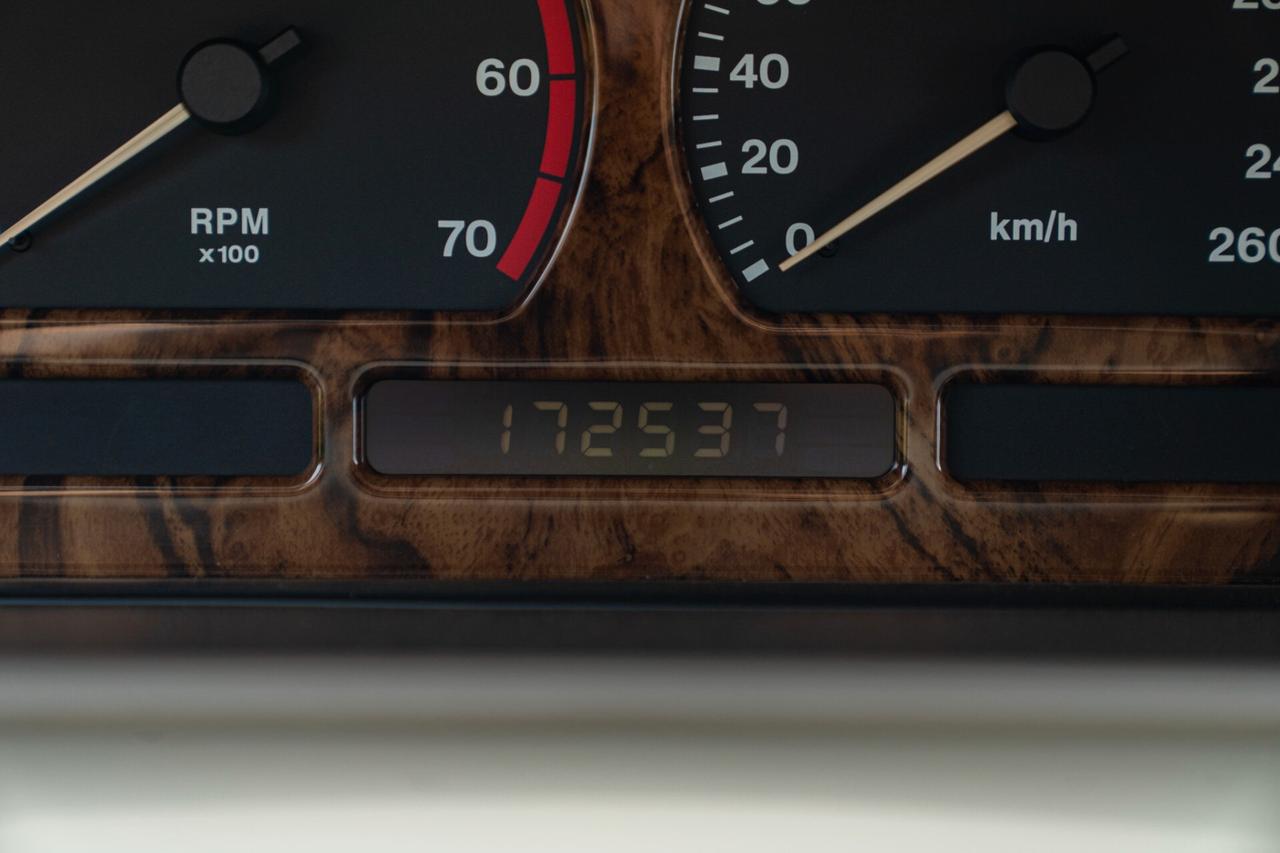 Jaguar XJ6 3.2 MANUALE - JAG00085