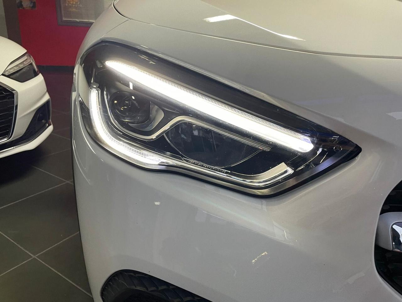 MERCEDES GLA 200d SPORT 150cv AUT