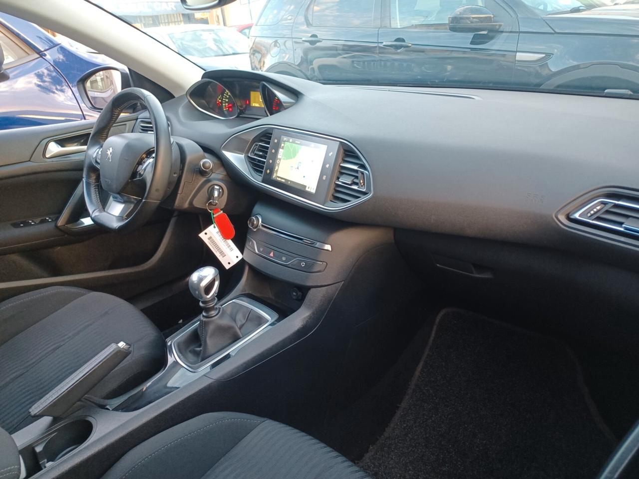 Peugeot 308 1..6 HDI 115CV ALLURE S.W.