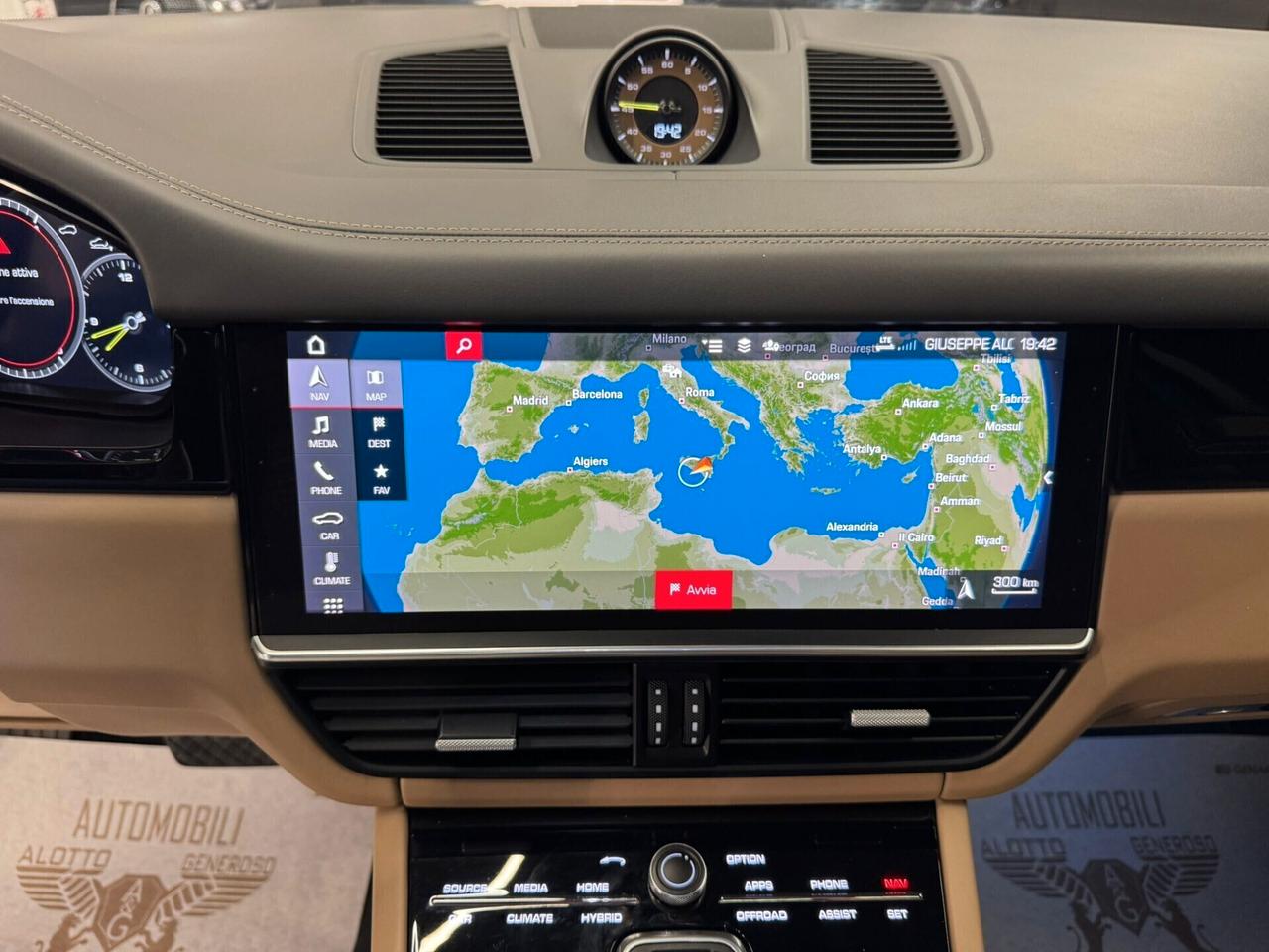 Porsche Cayenne Coupé 3.0 340 CV E-Hybrid TETTO PANORAMICO