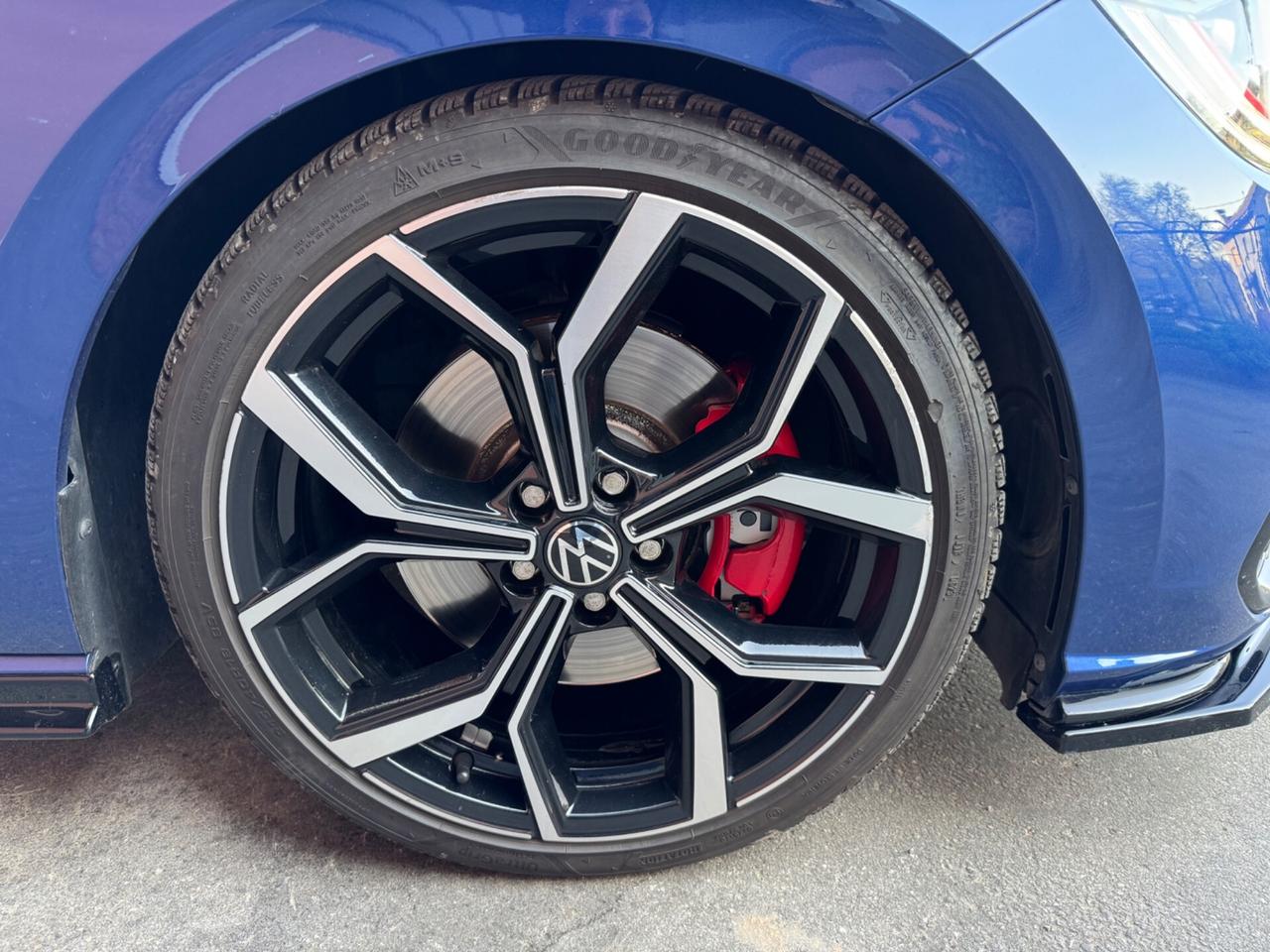 Volkswagen Polo 2.0 TSI DSG GTI