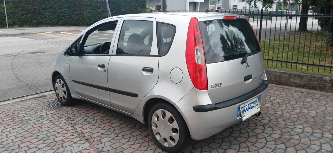Pochi km Mitsubishi 1300 benzina neopatentati